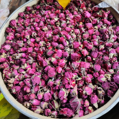 kurutulmuş gül tomurcuk 